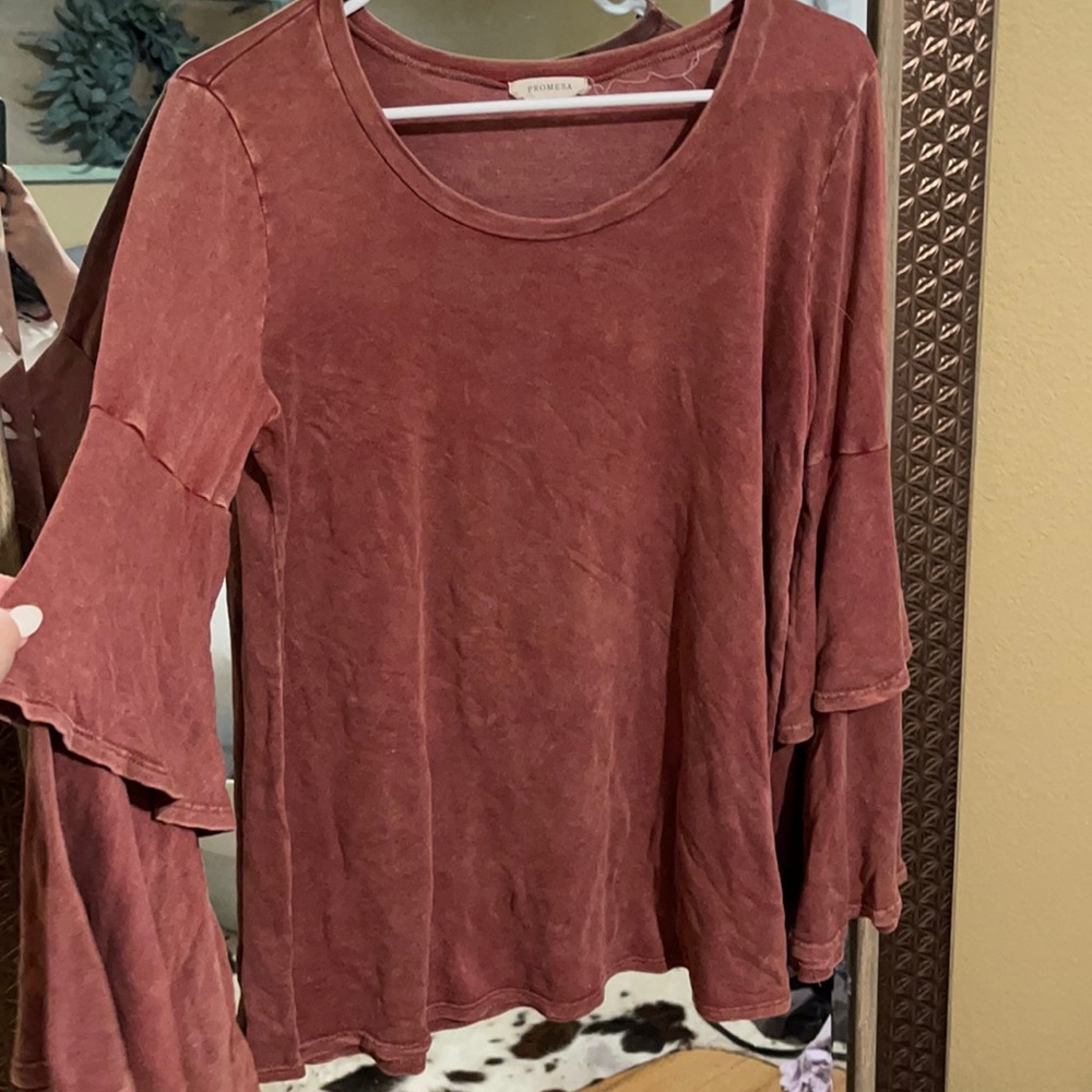 Bell sleeve top